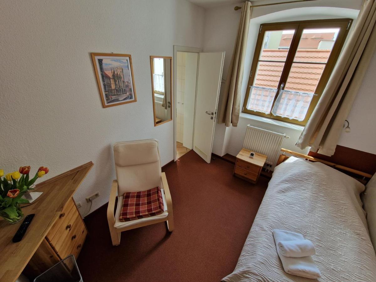 Garni Hotel Zum Hothertor กอร์ลิตซ์ ภายนอก รูปภาพ